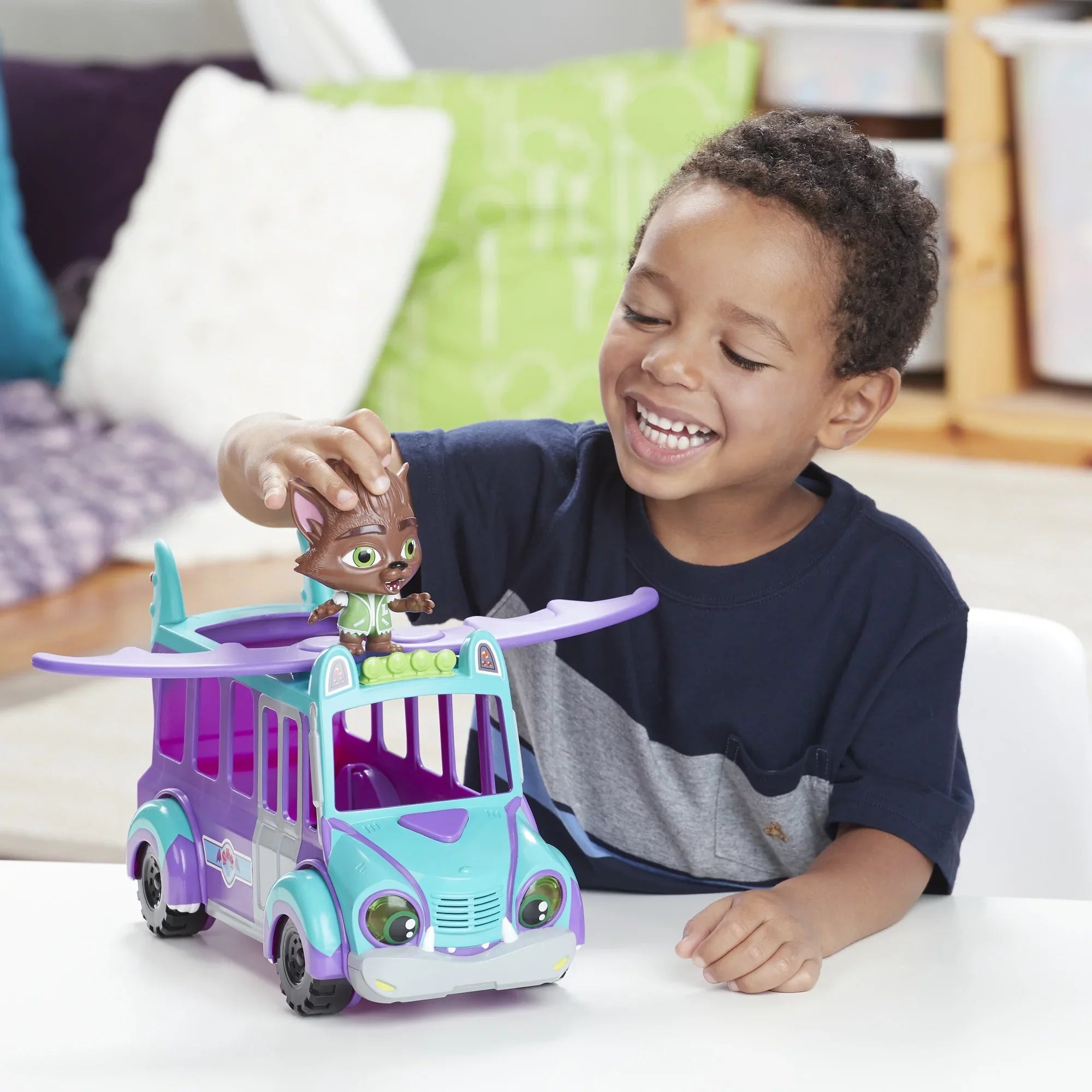 Netflix Super Monsters GrrBus Monster Bus Toy with Lamps, Sounds, and Music Ages 3 and Up