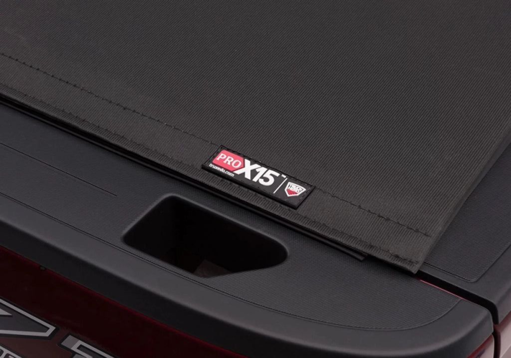 Truxedo Pro X15 Soft Roll Up Truck Bed Tonneau Cover | 1439801 | Compatible with 2004-2012 Chevy/GMC Colorado/Canyon 5' 1" Bed (61.1")