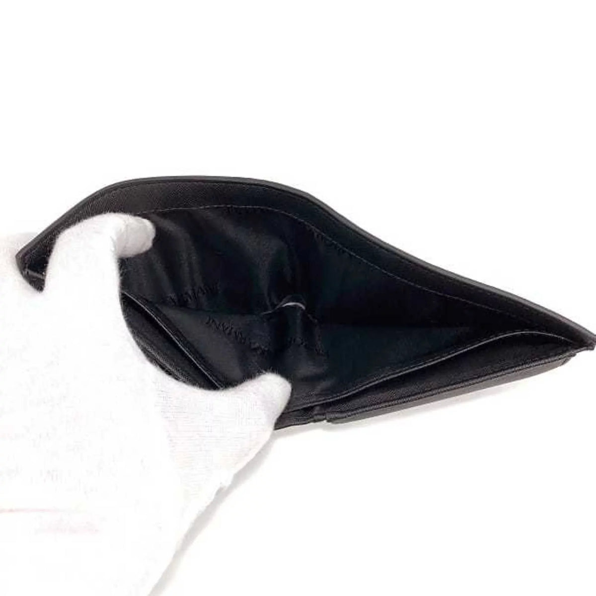 Pre-Owned Emporio Armani folio wallet black white Y4R165 leather EMPORIO ARMANI men's (Like New) - Exclusive Design