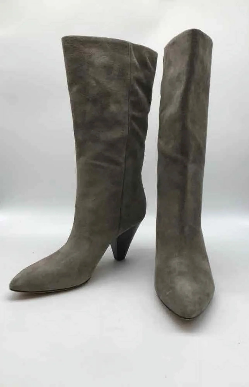 Stylish Pre-Owned Veronica Beard Grey Size 6 Tall Boots