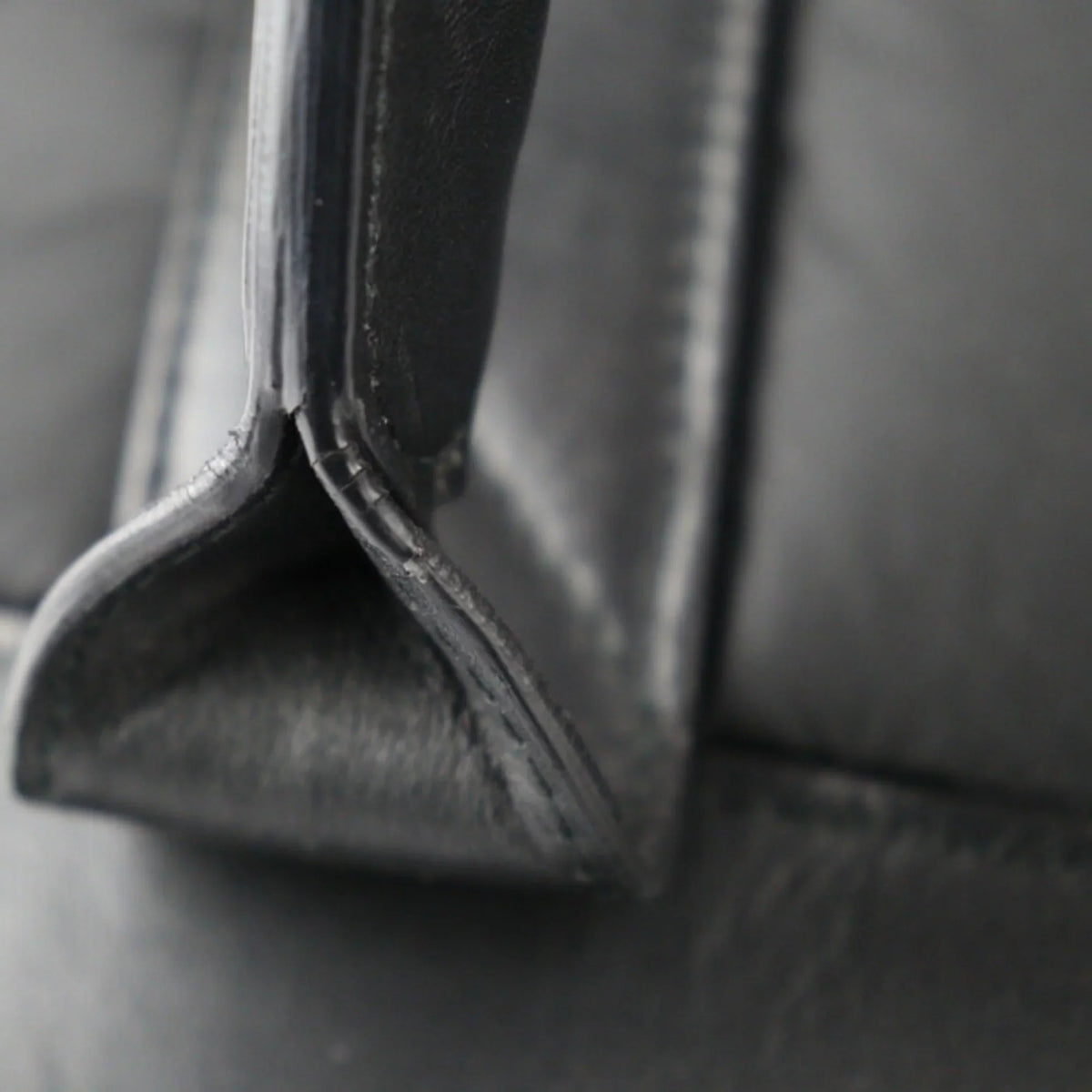 Stylish Pre-Owned BALENCIAGA Balenciaga Kabas S tote bag 363425 nylon leather black silver metal fittings (Good)