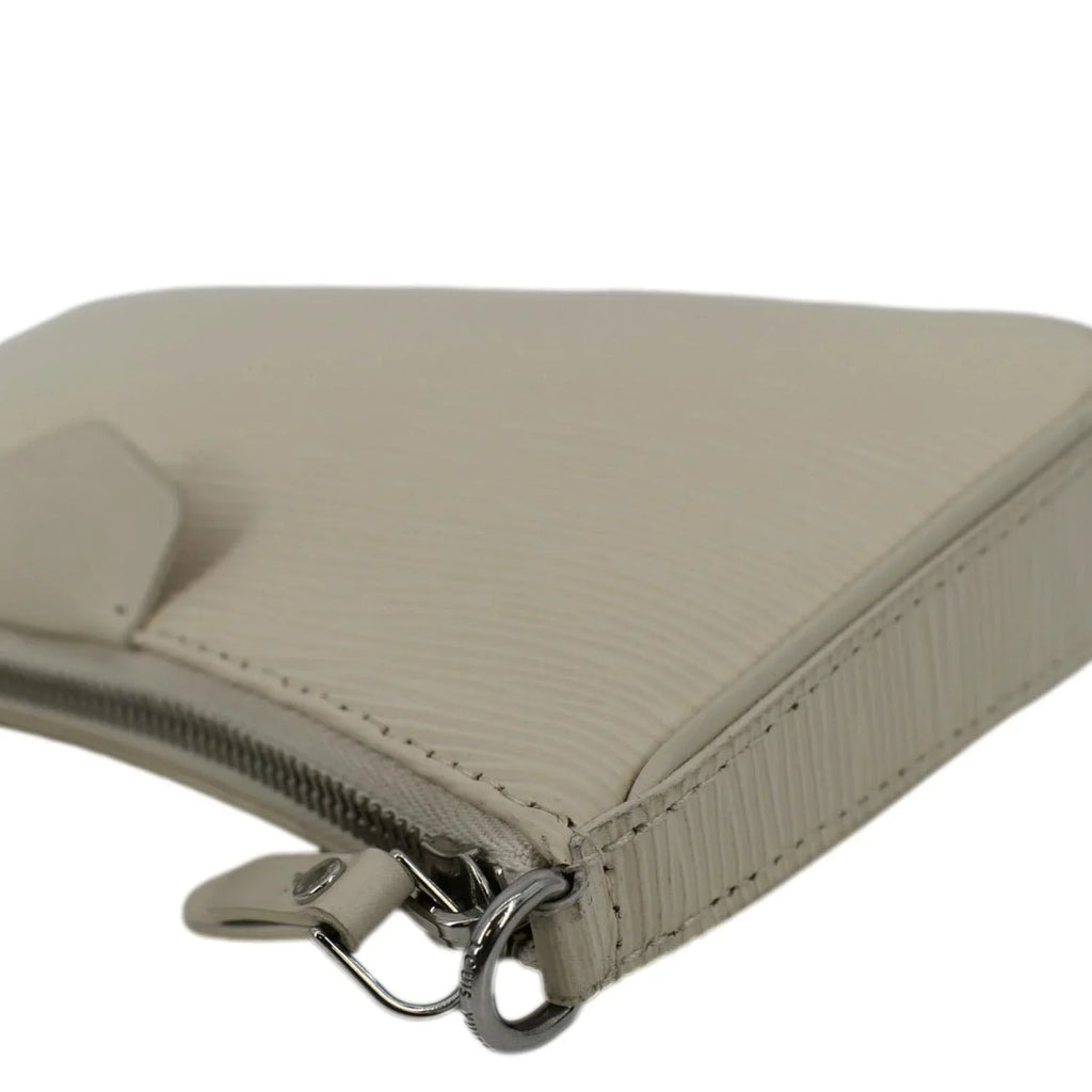 Stylish Pre-owned LOUIS VUITTON Easy Pouch On Strap Epi Leather Shoulder Bag Cream